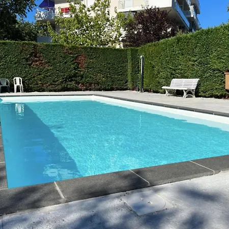 Apartment Flat With Swimming Pool Close To The *